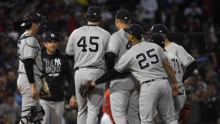 Yankees' Season Ends in Fitting Fashion, Falling Flat in Every Way in Wild Card Game