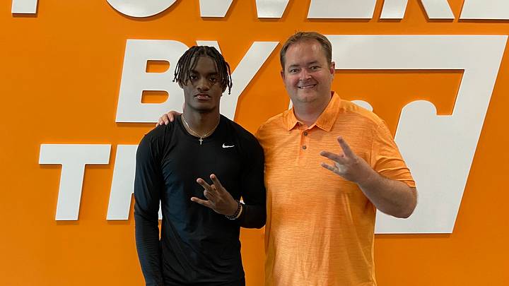 Vols Set to Host Mississippi State DB Commit Thomas for South Carolina Game
