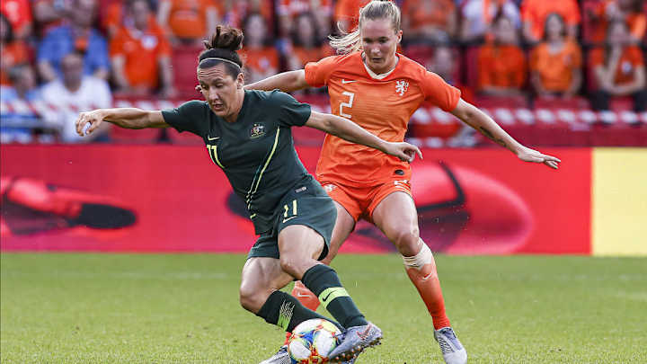 Lisa De Vanna Alleges Culture of Bullying, Harassment in Australian Soccer Lisa De Vanna Alleges Culture of Bullying, Harassment in Australian Soccer