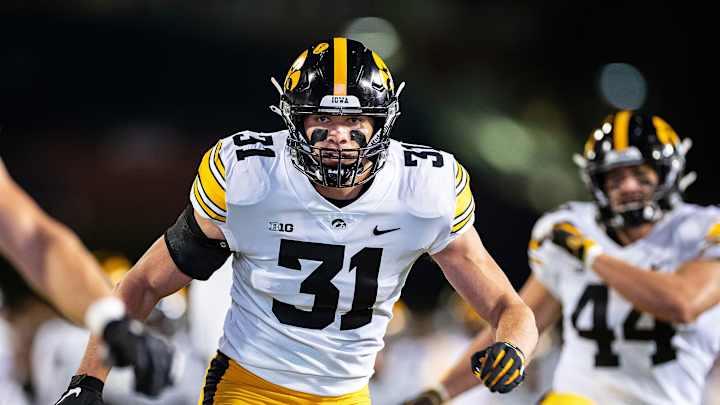 College Football Week 6 Picks: Who Will Win Red River, Penn State–Iowa and More?