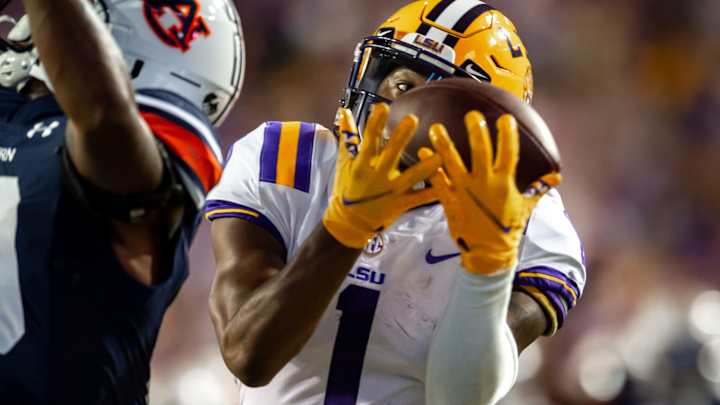 How to Watch/Listen to LSU Football at No. 16 Kentucky