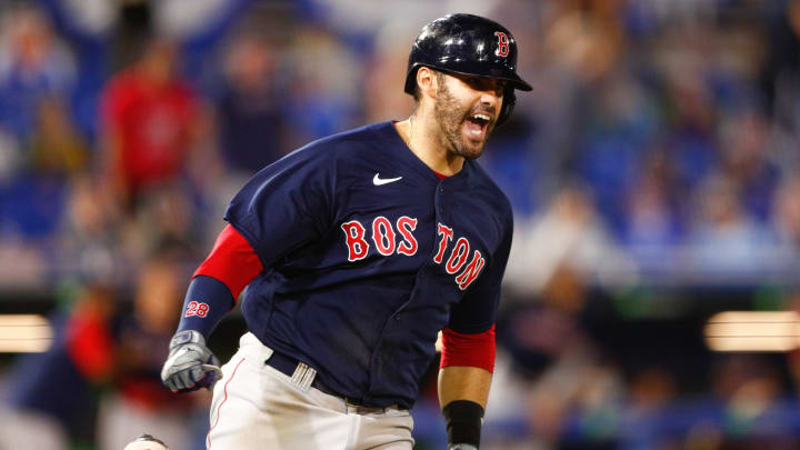 Red Sox Add J.D. Martinez to ALDS Roster After Ankle Injury, Drop Matt Barnes
