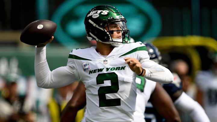 Falcons vs. Jets Preseason: Will New York Play Starters? Falcons vs. Jets Preseason: Will New York Play Starters?