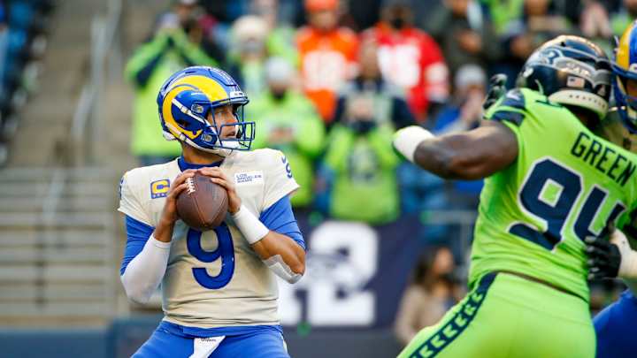 Rams Hold Off Seahawks for First Division Win, 26-17