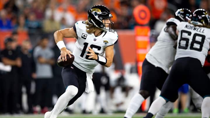 Jaguars QB Trevor Lawrence Trying to Build Off 'Great Decisions' From Last Game Jaguars QB Trevor Lawrence Trying to Build Off 'Great Decisions' From Last Game