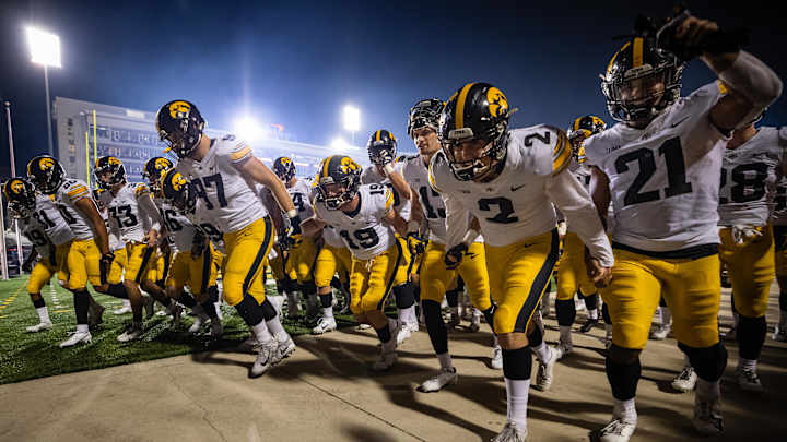 Game Prediction: No. 3 Iowa Hawkeyes vs. No. 4 Penn State Nittany Lions