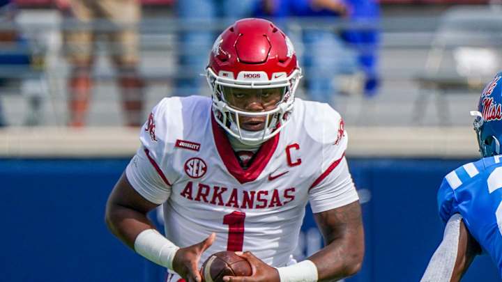 GameDay Live Updates: Hogs Can't Complete 2-Point Conversion, Fall to Rebels