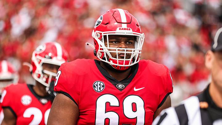 Jamaree Salyer Injured During Matchup with Auburn Jamaree Salyer Injured During Matchup with Auburn