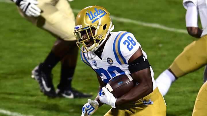 Ground Game Lifts UCLA Football to Road Win Over Arizona