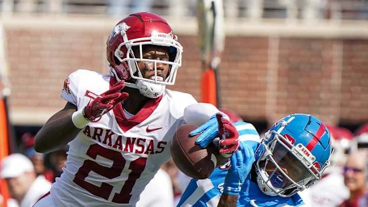 Ricky Stromberg, Montaric Brown talk after Hogs' first Outback Bowl practice