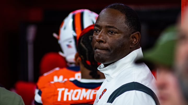 Dino Babers Explains Delay on Two Point Conversion & Accepting Third Down Penalty