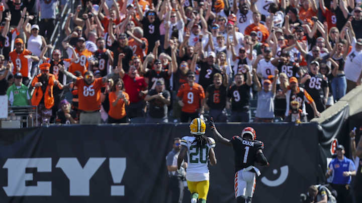 Ja'Marr Chase Leaps Mac Jones, Becomes Favorite to Win Offensive Rookie of the Year