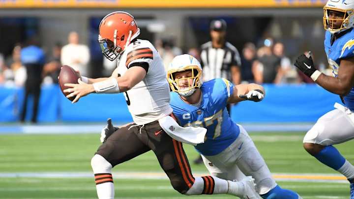 Winners & Losers: Browns Fall to Chargers Winners & Losers: Browns Fall to Chargers