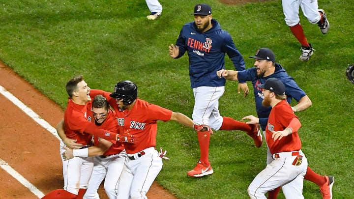 Enrique Hernández, Red Sox Walk Off on Rays to Advance to ALCS Enrique Hernández, Red Sox Walk Off on Rays to Advance to ALCS