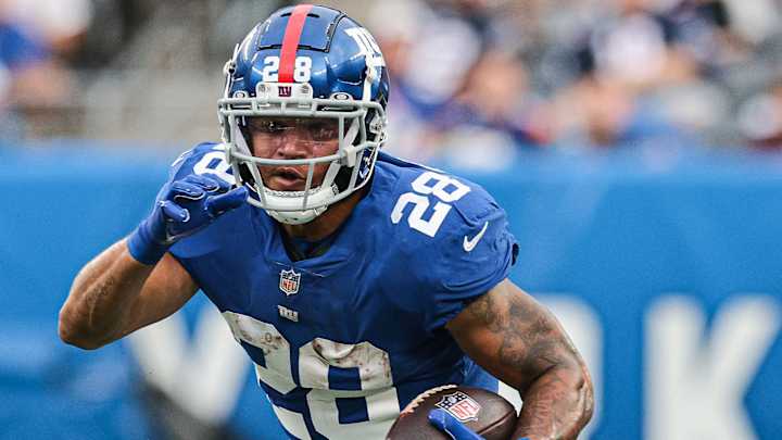 Fantasy Football Roster Additions and Subtractions, Plus Standout NFL Stats