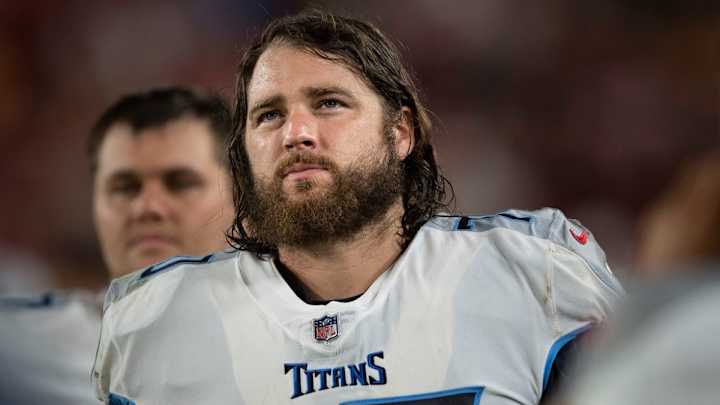 Backup Tackle Ty Sambrailo Retires