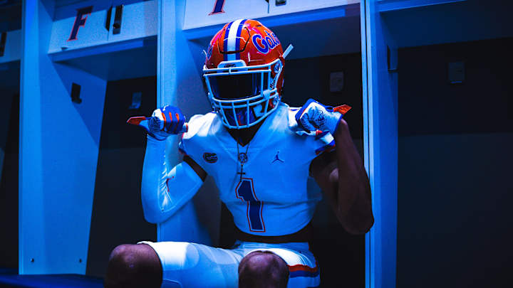 Red Hot WR Recruit Jayden Gibson Commits to Florida