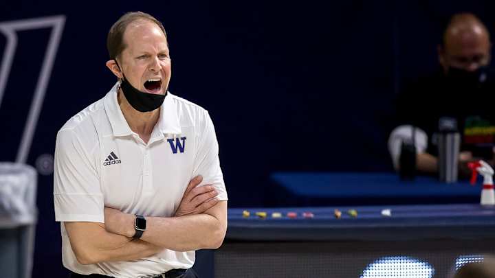 Not Good News for Hopkins in Pac-12 Poll Forecast for Huskies