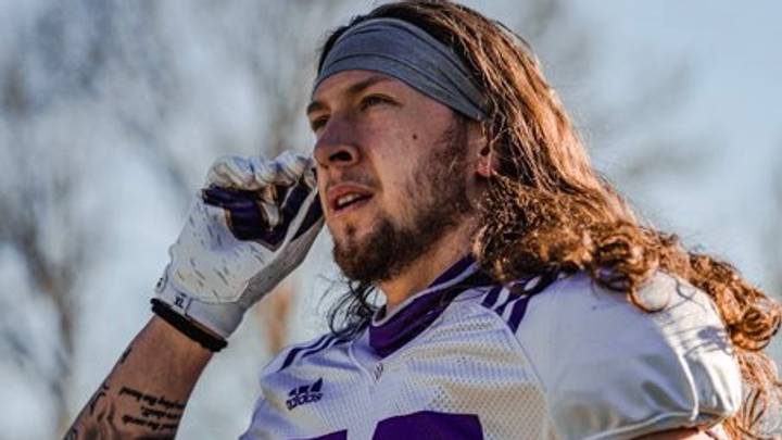 Turner Tackles His Absence from the Husky Starting Lineup