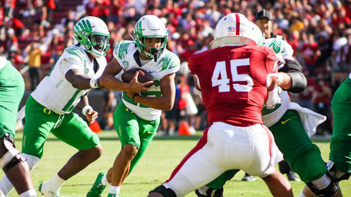 Travis Dye 'Ready' for 20-touch Games, 'Whatever the Team Needs'