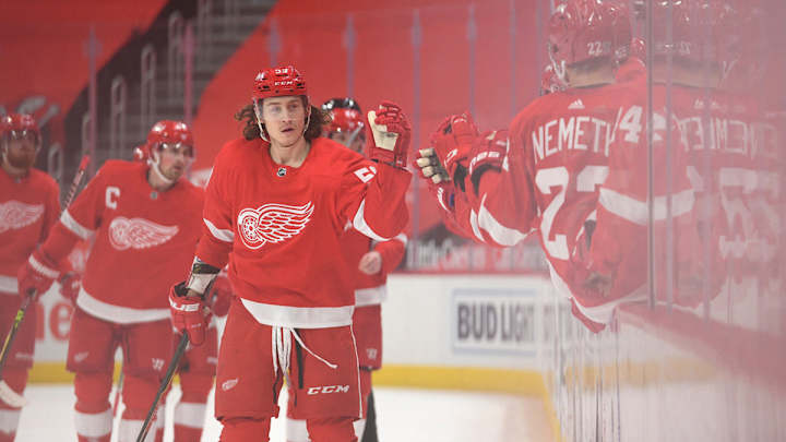 Look: Tyler Bertuzzi Scores Highlight-Reel Goal against Lightning Look: Tyler Bertuzzi Scores Highlight-Reel Goal against Lightning