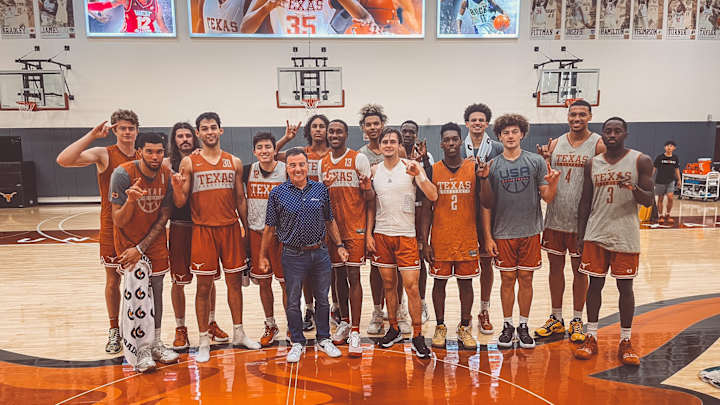 Texas Longhorns Ranked No. 5 in College Basketball AP Preseason Top-25
