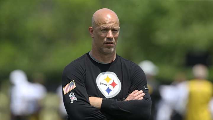 Wife of Steelers LB Coach Jerry Olsavsky Passes Away