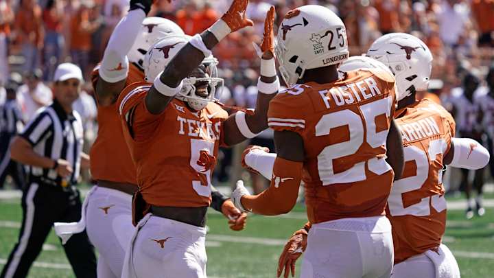Texas Defense Starts Strong, Crumbles in Fourth Quarter in Loss to Oklahoma State