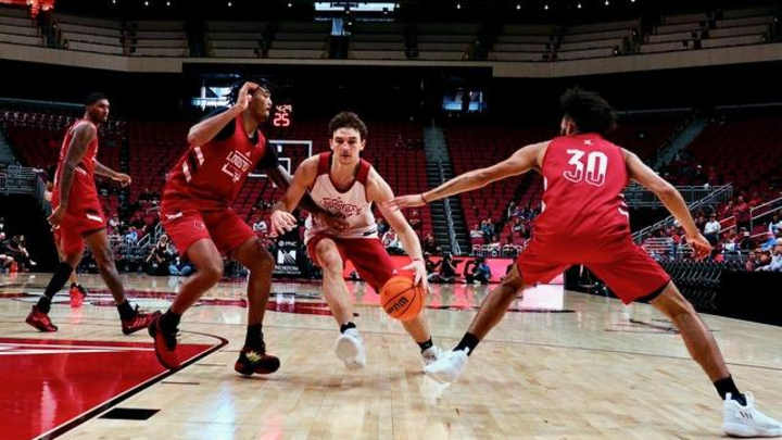Takeaways From Louisville's Team 108 Tip-Off Intrasquad Scrimmage Takeaways From Louisville's Team 108 Tip-Off Intrasquad Scrimmage
