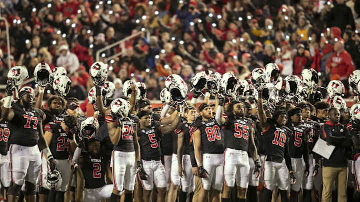 Pac-12 Recap: Utah Climbs Arizona State for South Division Lead