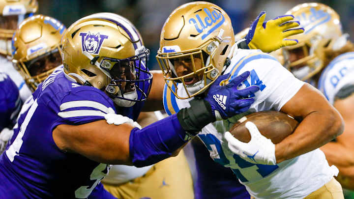 Week 8 AP Poll: UCLA Gets Votes Again, Still Outside of Top 25 Week 8 AP Poll: UCLA Gets Votes Again, Still Outside of Top 25