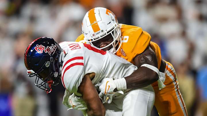 VR2 on SI Podcast: Breaking Down Tennessee-Ole Miss and Looking Ahead to Alabama VR2 on SI Podcast: Breaking Down Tennessee-Ole Miss and Looking Ahead to Alabama