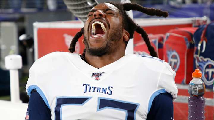Smith Confirms Signing of Former Titan LB
