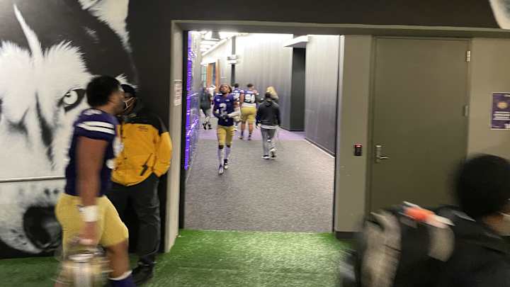 Lineup-Shuffling Huskies Down to 8 Uninterrupted Starters