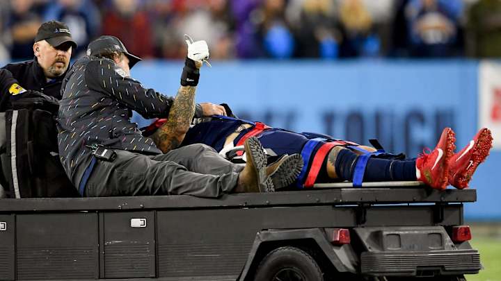 Lewan Carted Off in Second Quarter