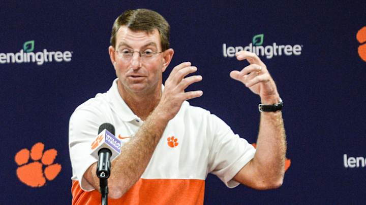 Swinney Previews Pitt; Addresses Team Health Swinney Previews Pitt; Addresses Team Health