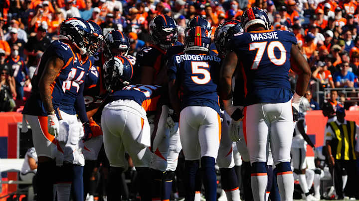 Broncos Release WR David Moore, Elevate ILBs Curtis Robinson, Barrington Wade