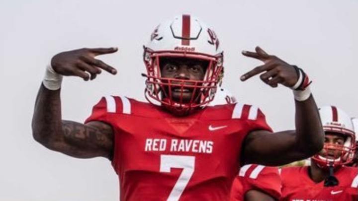 Huskies Offer 6-foot-4 Kansas JC Cornerback