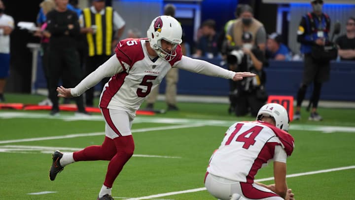 Cardinals Bring Back Kicker Matt Prater
