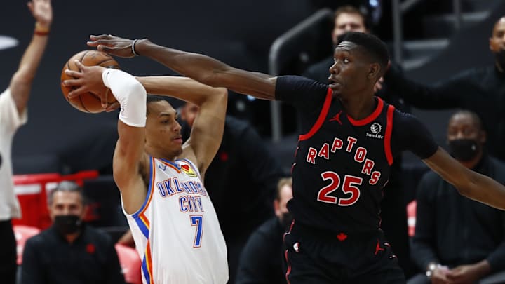 Chris Boucher Returns from Finger Injury After Accidental Run in with Precious Achiuwa