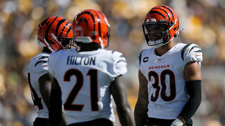 Mike Hilton: Jessie Bates is a 'Cornerstone Piece' of Bengals' Franchise Mike Hilton: Jessie Bates is a 'Cornerstone Piece' of Bengals' Franchise