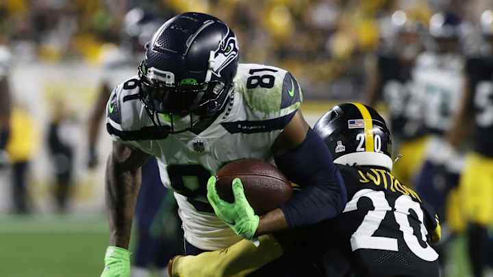 Amid Dreadful Start, Offseason Moves Haven't Paid Dividends For Seahawks Yet