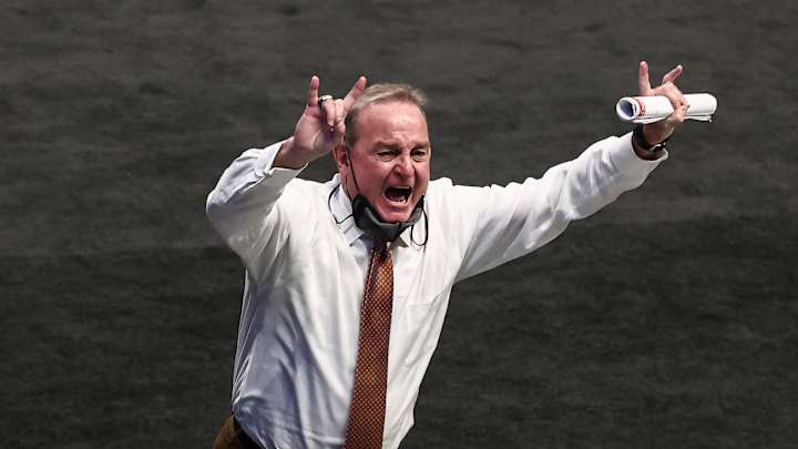 Vic Schaefer Enjoying Return to Normalcy With Longhorns Vic Schaefer Enjoying Return to Normalcy With Longhorns