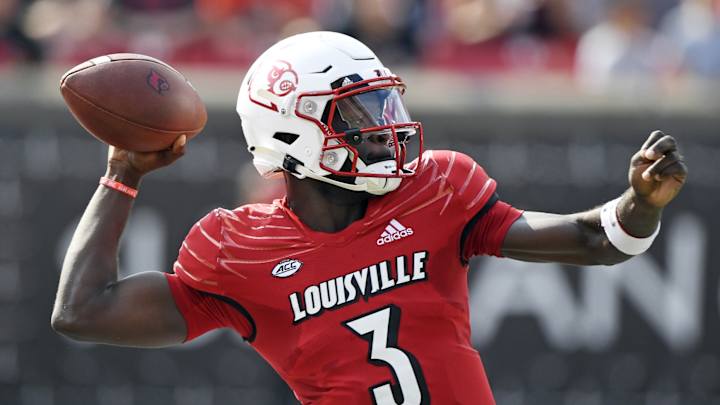 Know Thy Enemy: Previewing the Louisville Cardinals