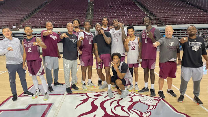 Texas Southern Basketball Team Voted No. 1 in SWAC, Receive NCAA Tourney Rings