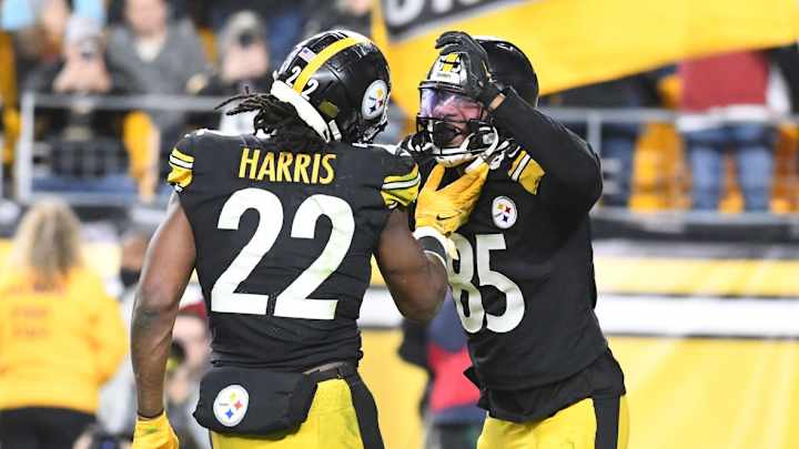 Steelers Offensive Numbers Showing Signs of Life at Bye Week Steelers Offensive Numbers Showing Signs of Life at Bye Week