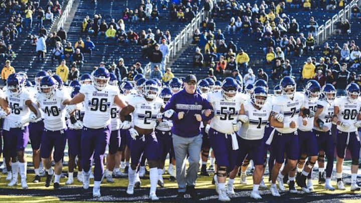 LIVE GAME FEED: Northwestern at No. 6 Michigan