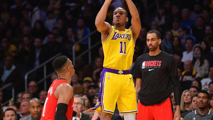 Lakers: Avery Bradley Out Tonight After MRI Reveals a UCL Sprain in His Thumb Lakers: Avery Bradley Out Tonight After MRI Reveals a UCL Sprain in His Thumb