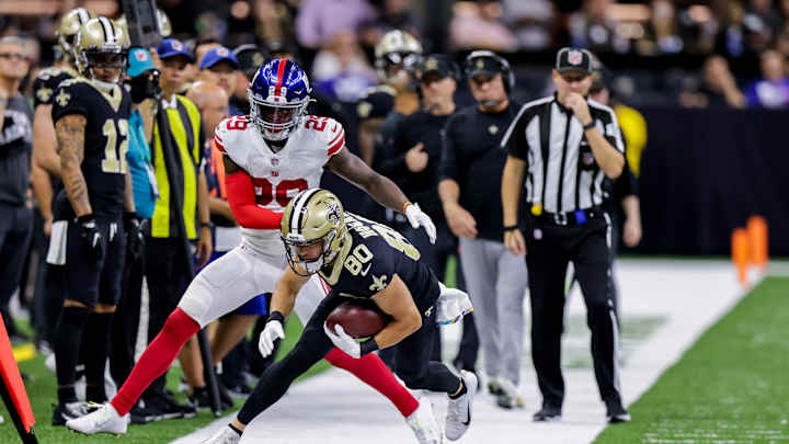 Per Report: Saints WR Chris Hogan to Retire