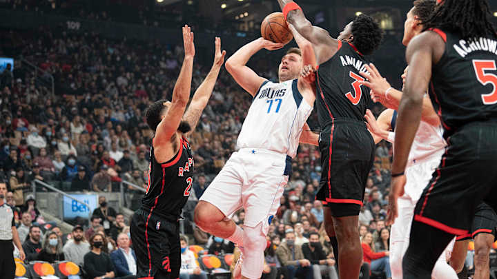 'Bounce-Back!': Luka Doncic, Tim Hardaway Jr. Lead Mavs' Rout of Raptors, 103-95